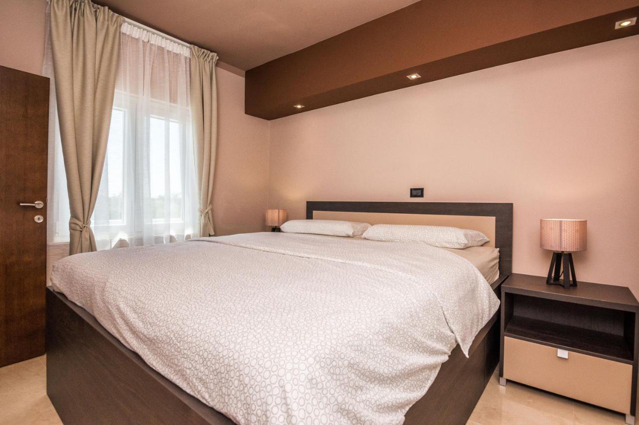 Slivnica Guest House Marla מראה חיצוני תמונה