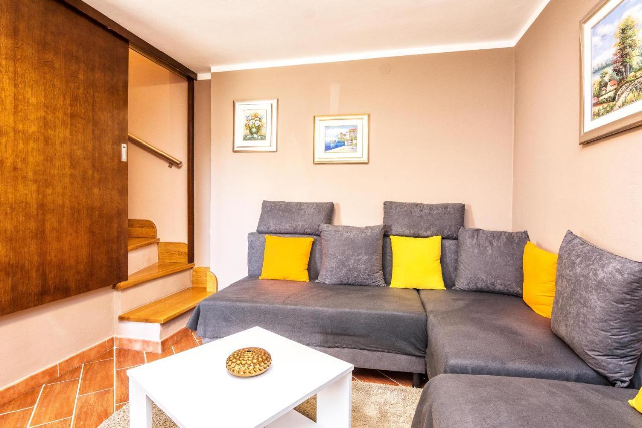 Slivnica Guest House Marla מראה חיצוני תמונה