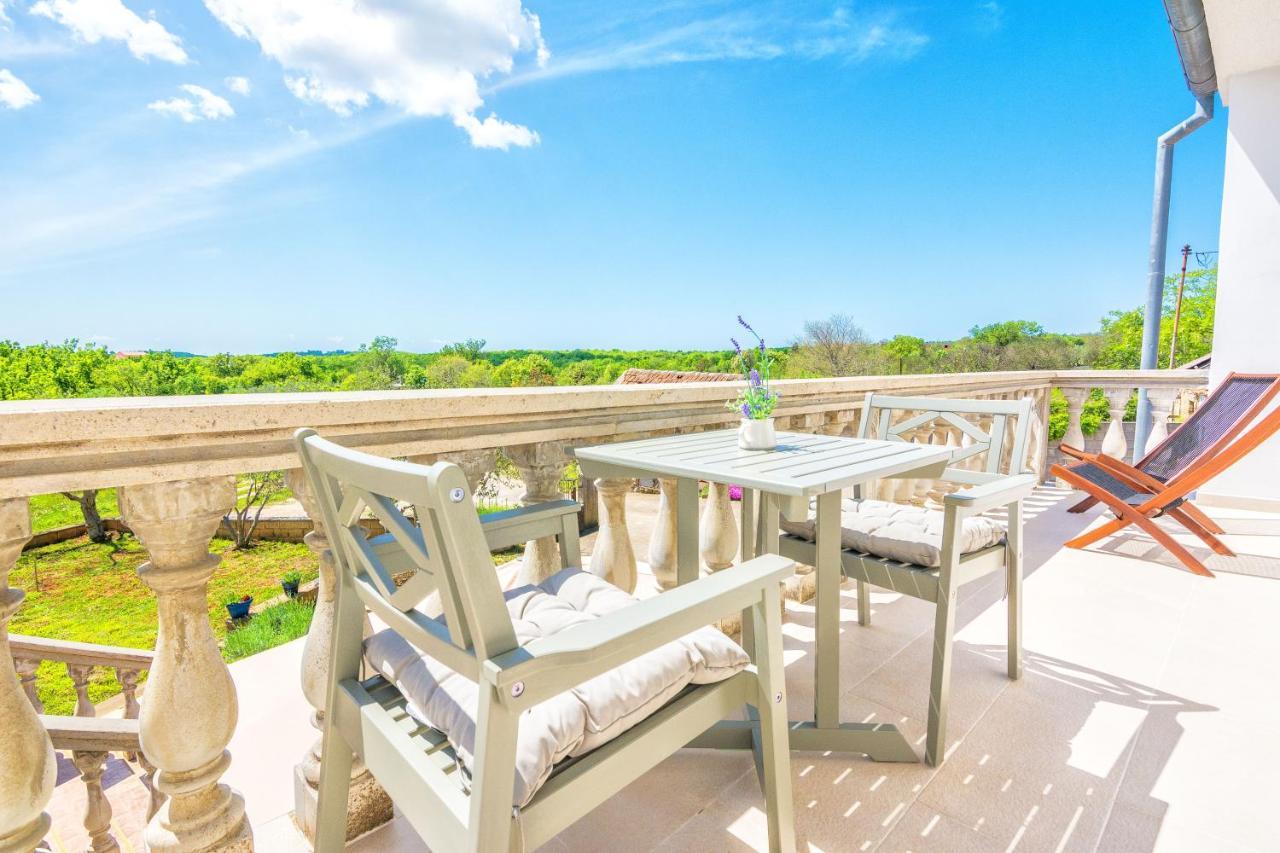 Slivnica Guest House Marla מראה חיצוני תמונה
