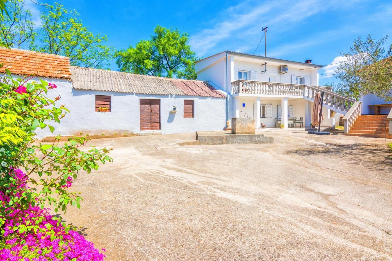 Slivnica Guest House Marla מראה חיצוני תמונה
